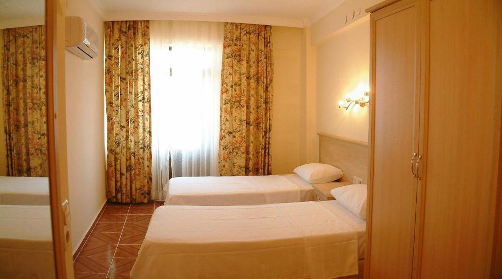 George & Dragon Beach Hotel Marmaris Szoba fotó